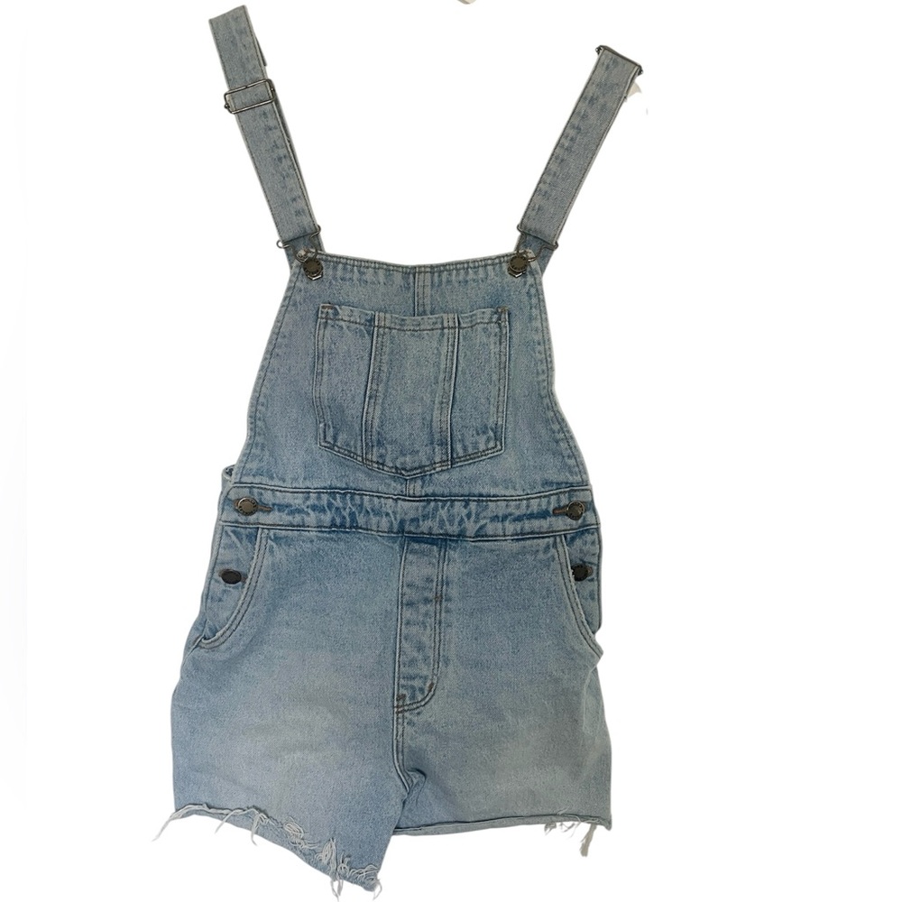 Rolla’s Light Blue Denim Short Overalls